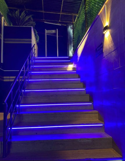 Ночной клуб Lo Karaoke - Night Club Antalya Анталия